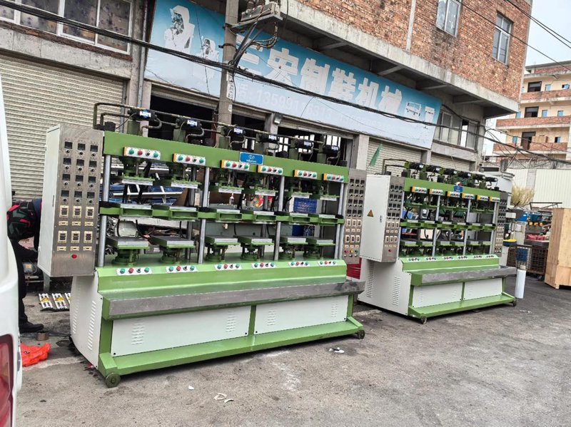 在数字化转型的大潮中，越来越多的企业选择与专业的软件开发公司合作进行软件开发定制。那么，如何在这众多的选择中找到最适合自己的合作伙伴呢？